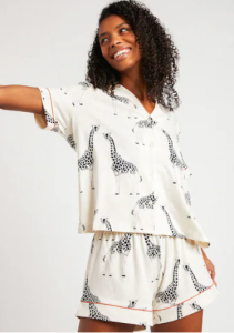 Chelsea Peers Pyjama Giraffe Print Short Set